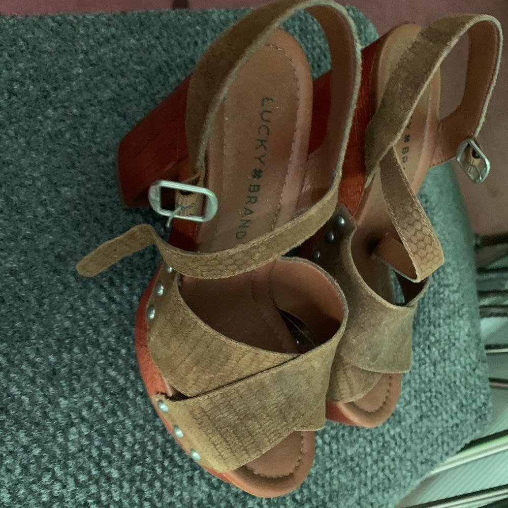 Lucky Brand platform heels